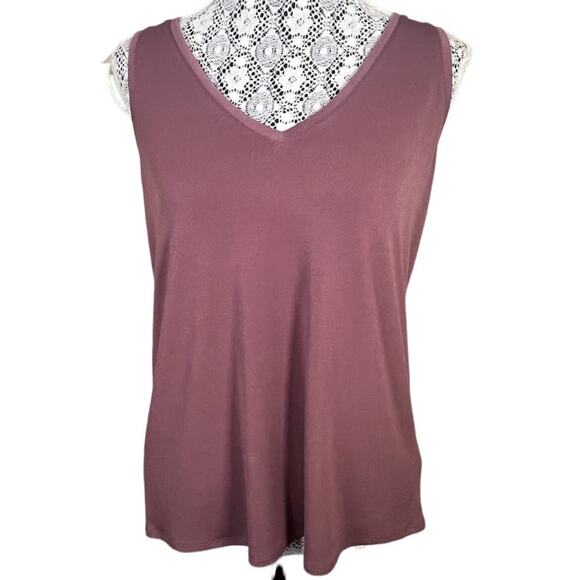 Express Women's V-Neck Sleeveless Top Sold Color / Size Small - Picture 1 of 5